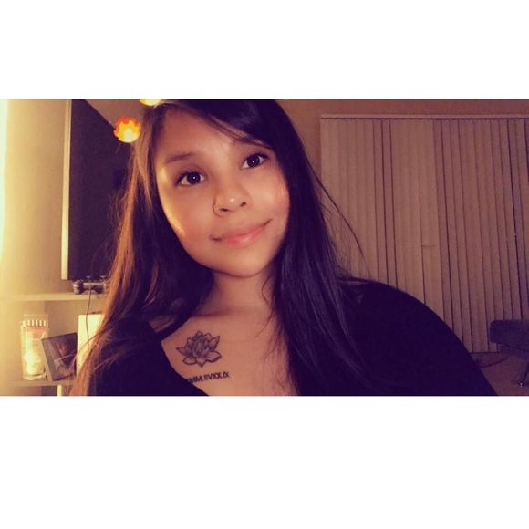 Meet your Posher, Kim - Picture 1 of 1